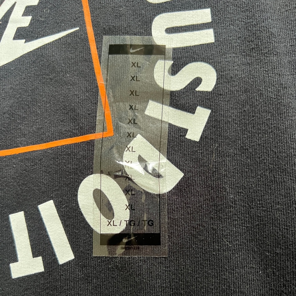 Nike Sportswear Just Do It Crew - NWT, Men’s XL, Black,White, Orange, Retro - Picture 4 of 10